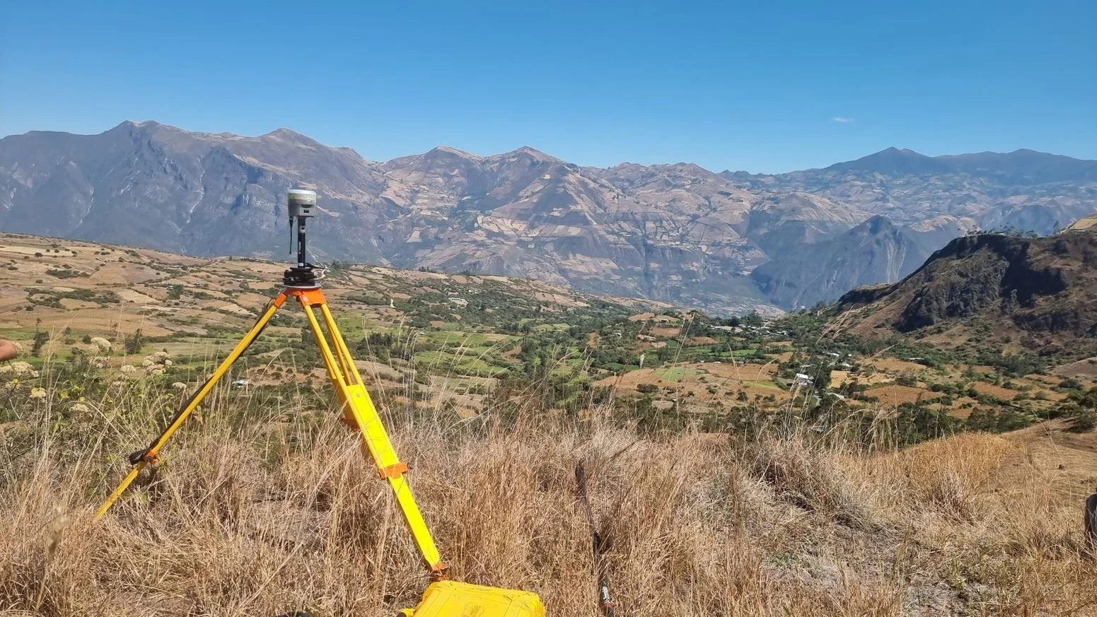 Levantamiento de terrenos en Cajamarca