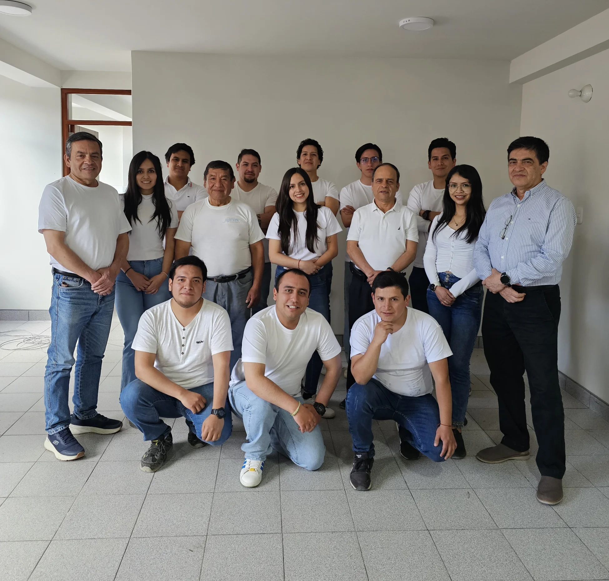 Equipo Hurteco 2025